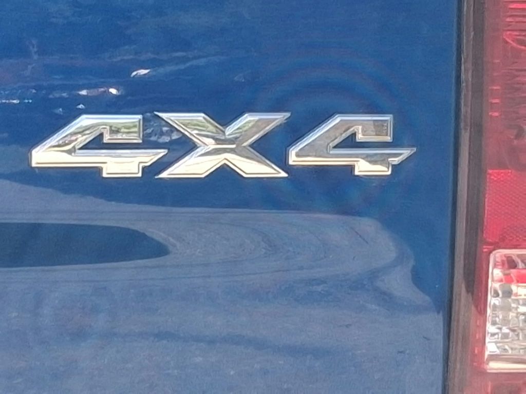 2015, RAM 4X4 1500 BIG HORN Images