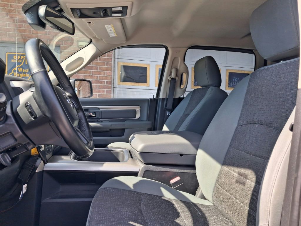 2015, RAM 4X4 1500 BIG HORN Images