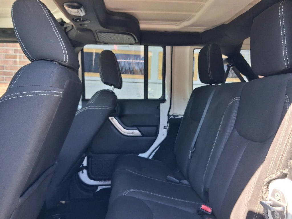 2015, JEEP 4X4 WRANGLER UNLIMITED RUBICON Images