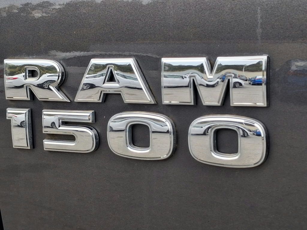2014, RAM 4X4 BIG HORN Images