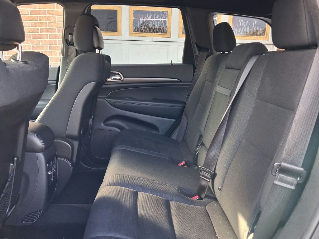 2015, JEEP 4X4 GRAND CHEROKEE LAREDO Images