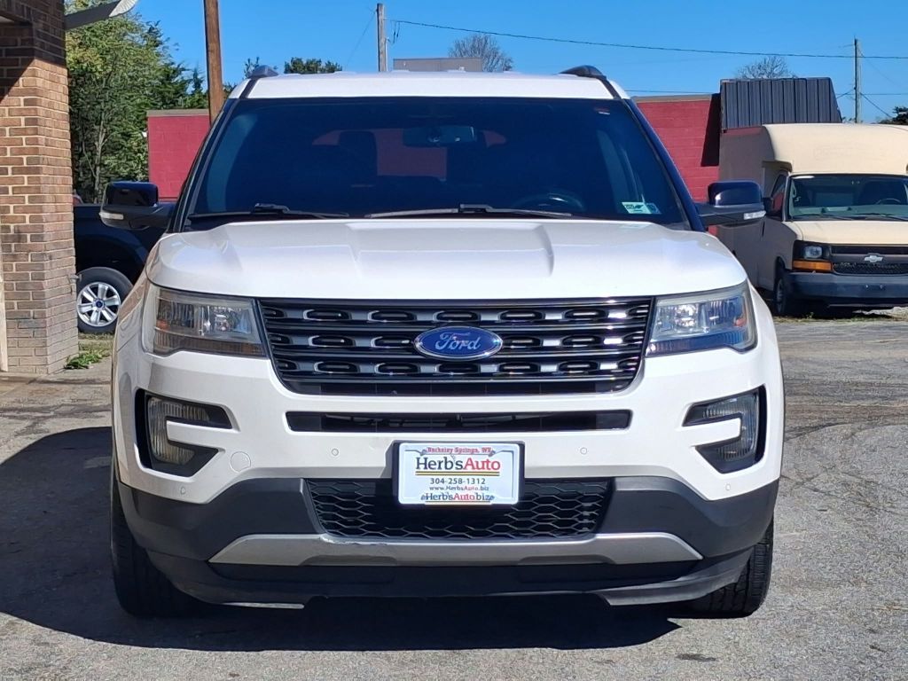 2017, FORD 4X4 EXPLORER XLT Images
