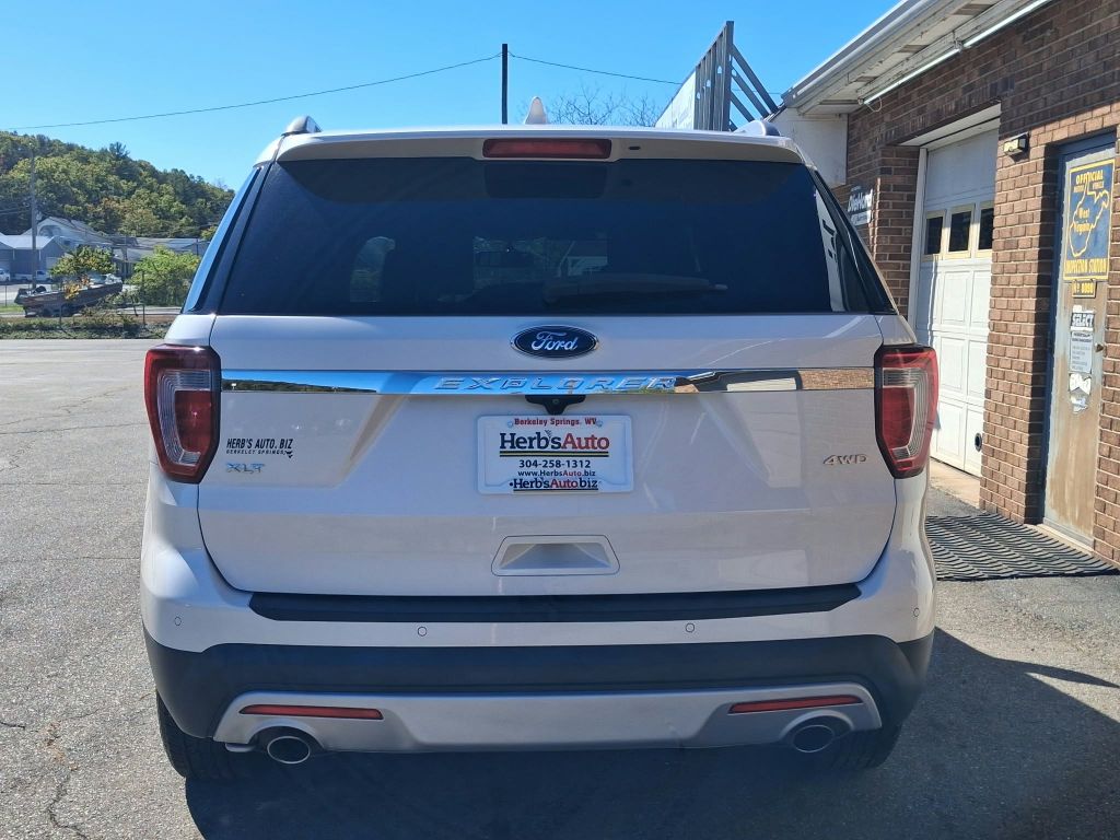 2017, FORD 4X4 EXPLORER XLT Images