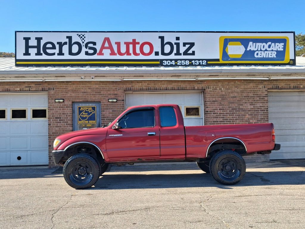 1996, TOYOTA TACOMA 4X4 XTRA CAB Images