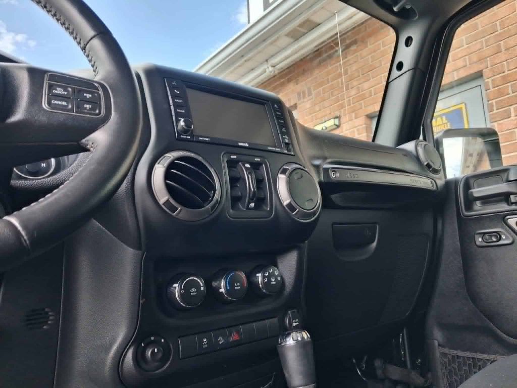 2016, JEEP 4X4 WRANGLER UNLIMITED SPORT Images