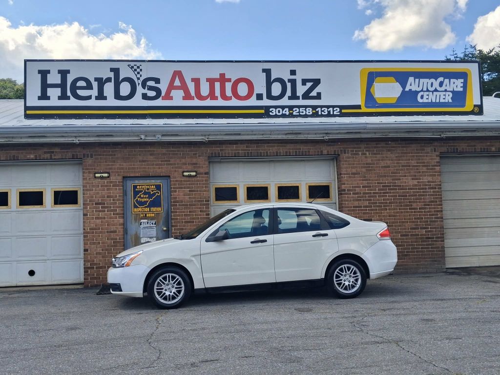 2010, FORD FOCUS SE Images
