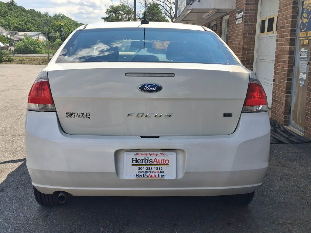 2010, FORD FOCUS SE Images
