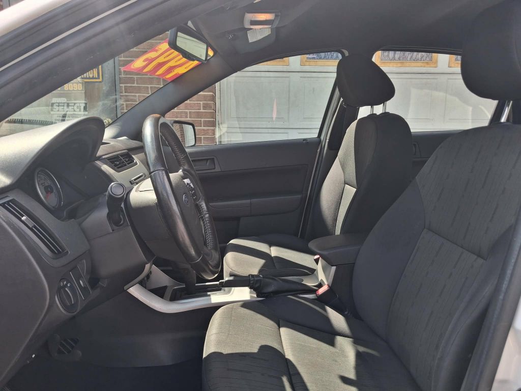 2010, FORD FOCUS SE Images