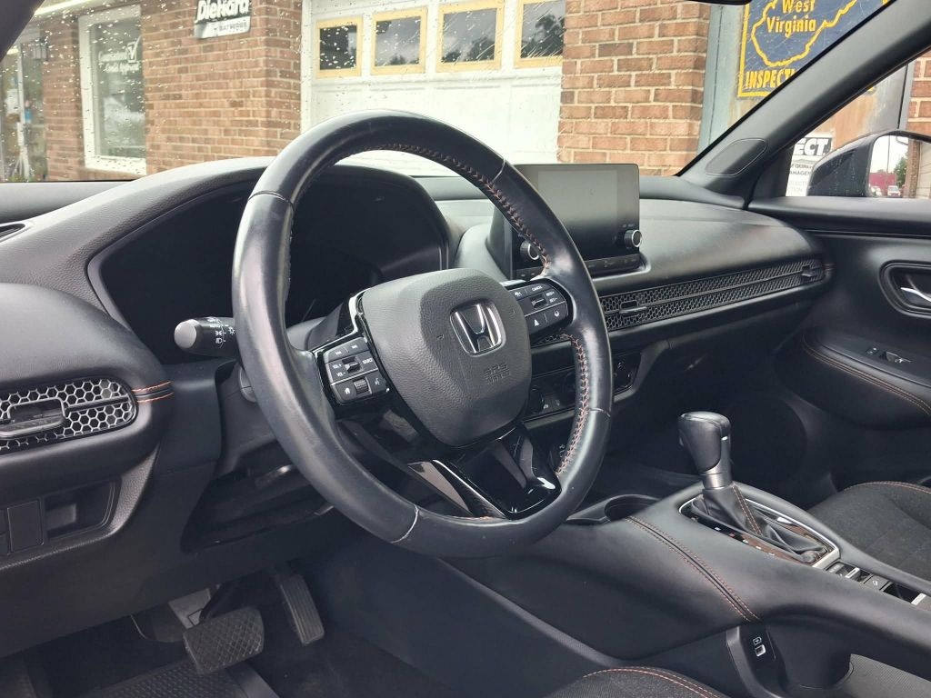 2023, HONDA ALL WHEEL DRIVE HR-V SPORT Images