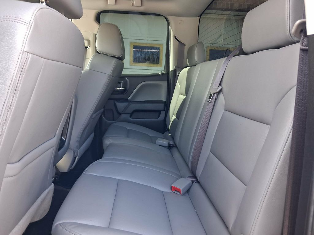 2017, CHEVROLET 4X4 SILVERADO 1500 Images
