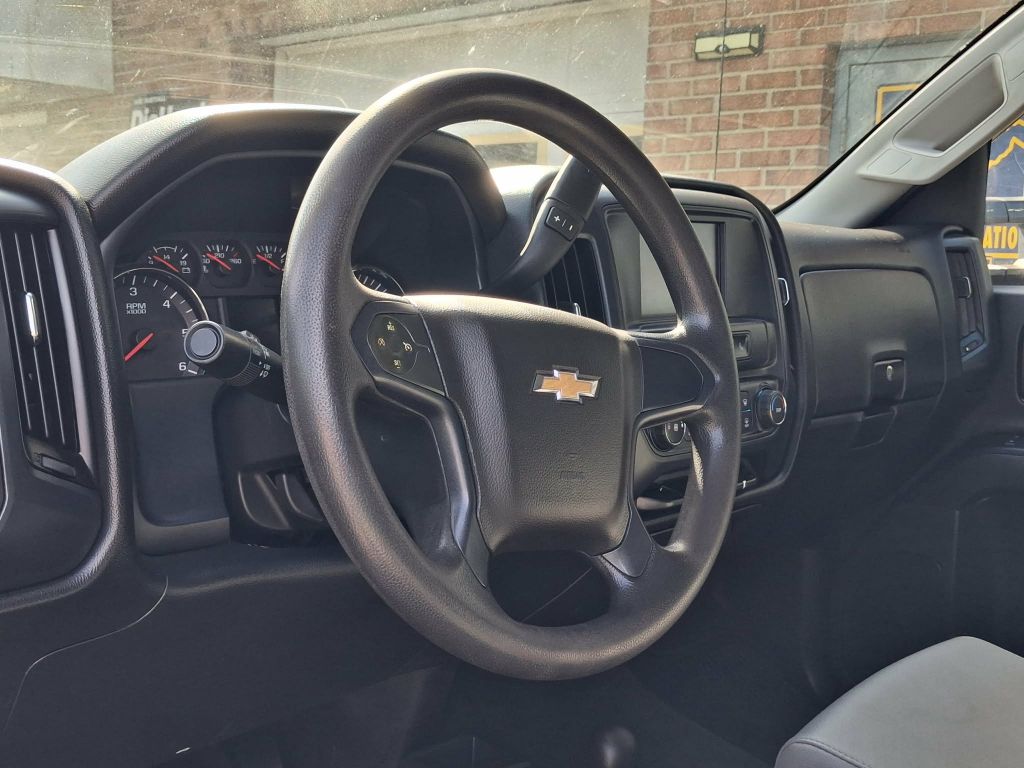 2017, CHEVROLET 4X4 SILVERADO 1500 Images