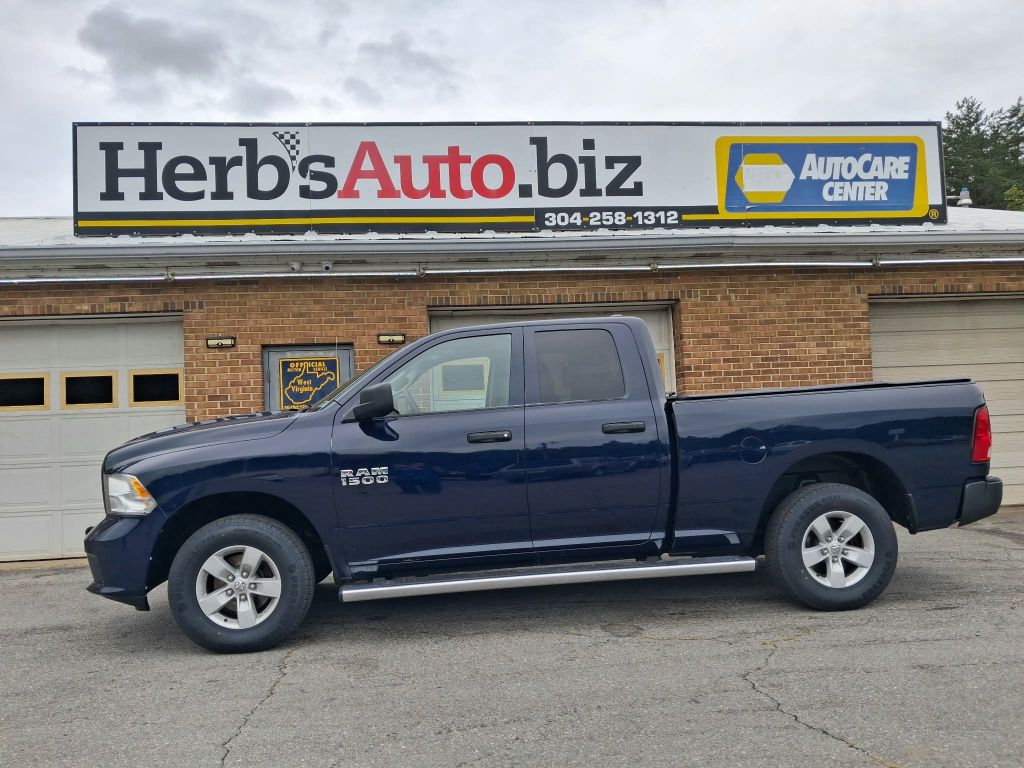 2018, RAM 4X4 1500 ST Images