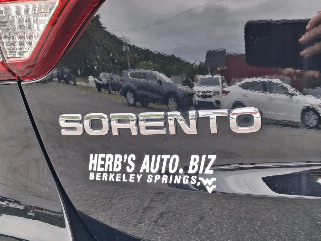 2015, KIA ALL WHEEL DRIVE SORENTO LX  Images