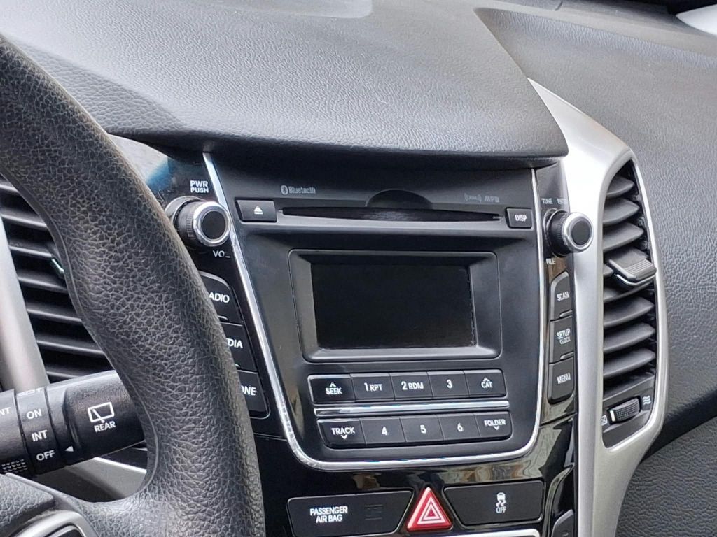 2016, HYUNDAI ELANTRA GT Images