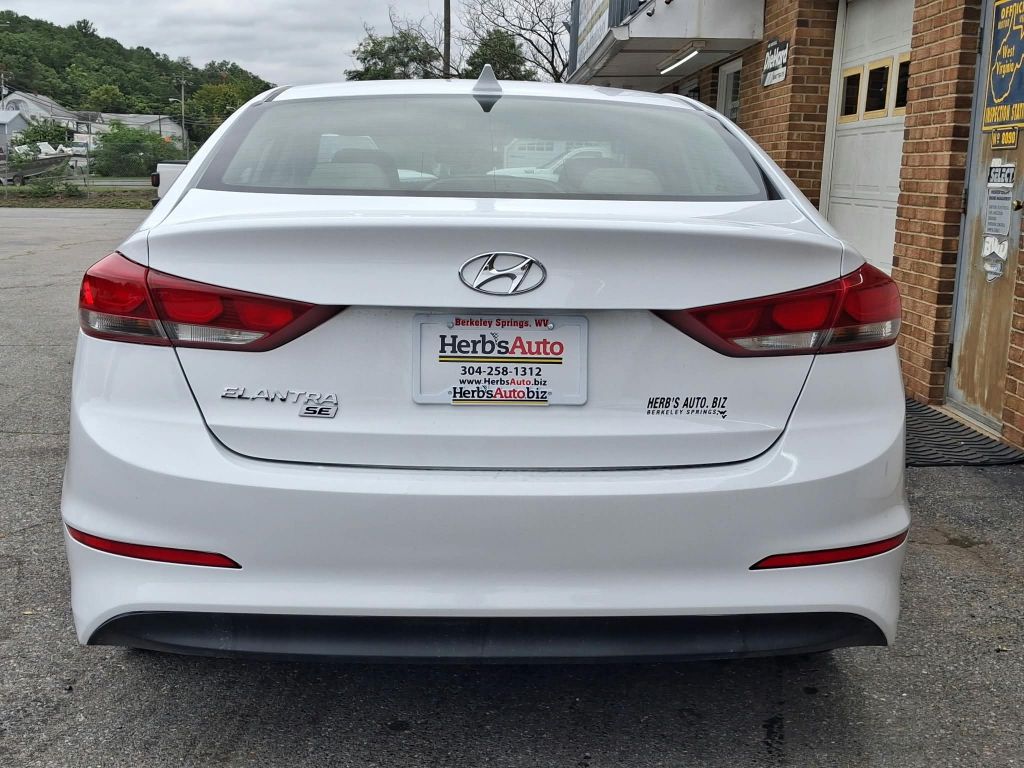 2017, HYUNDAI ELANTRA SE Images