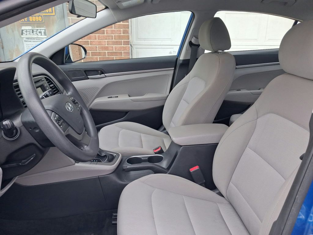 2017, HYUNDAI ELANTRA SE Images