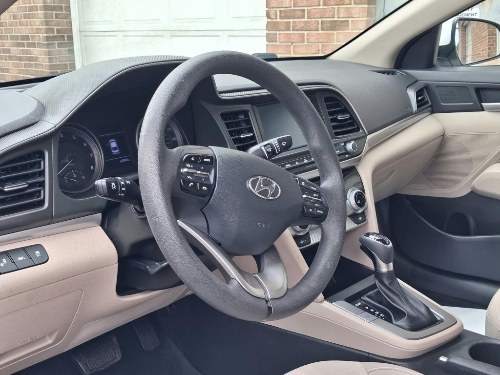 2019, HYUNDAI ELANTRA SEL Images