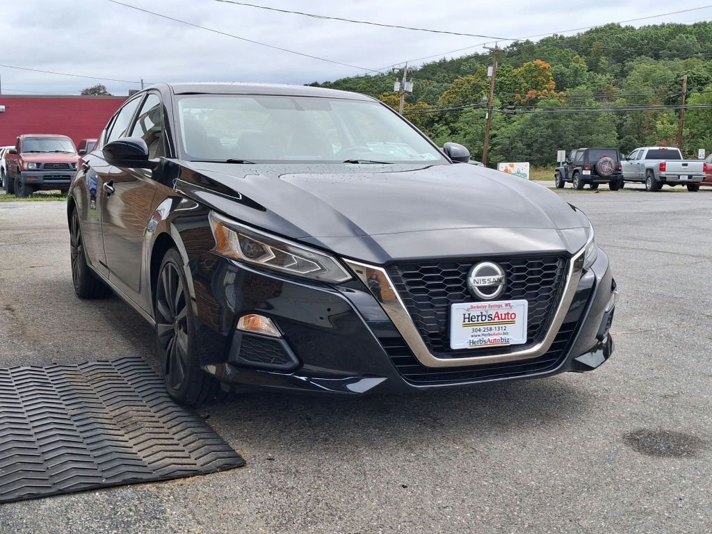 2019, NISSAN ALTIMA SR Images
