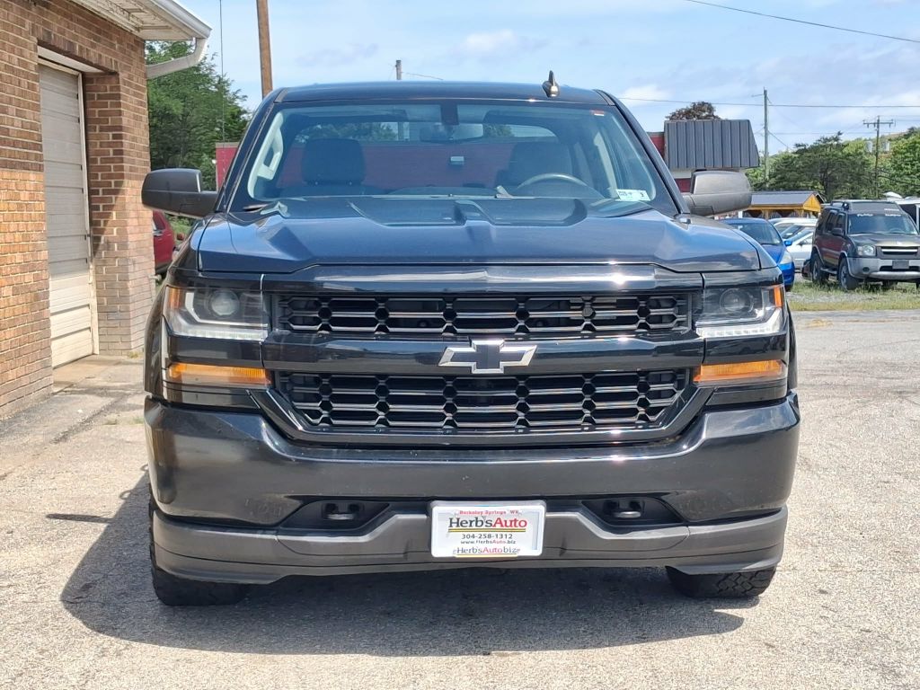 2018, CHEVROLET 4X4 SILVERADO 1500 CUSTOM Images