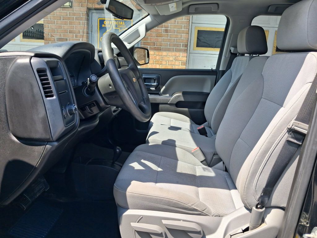 2018, CHEVROLET 4X4 SILVERADO 1500 CUSTOM Images