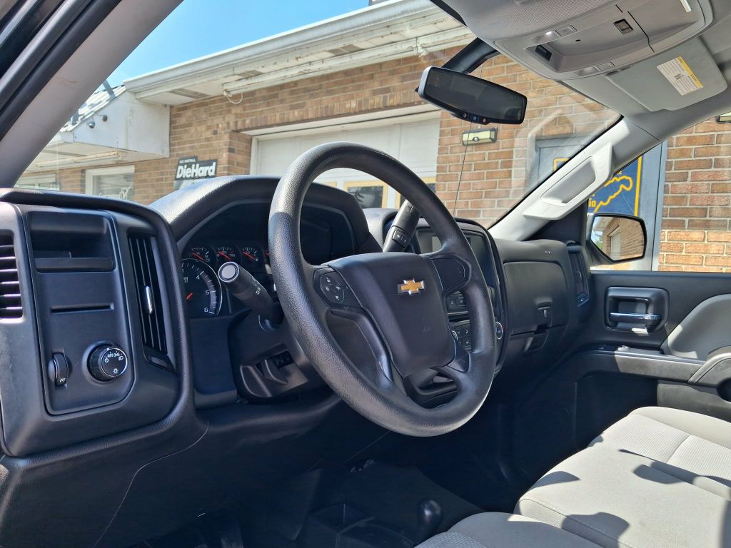 2018, CHEVROLET 4X4 SILVERADO 1500 CUSTOM Images